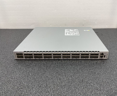 ARISTA DCS-7050QX-32S  7050QX-32S Switch