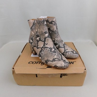 Comfortview Women's Sidney Snake Print Block Heel Ankle Boots 9.5, Natural #3282