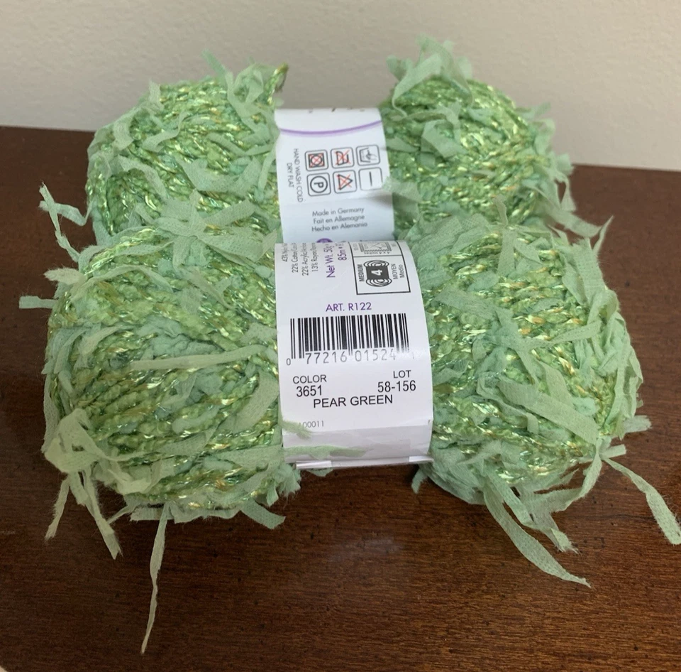 Lote de 2 madejas de hilo de tutú Moda Dea en verde pera # 3651 50 g 92 yardas cada una Foto 3 de 4