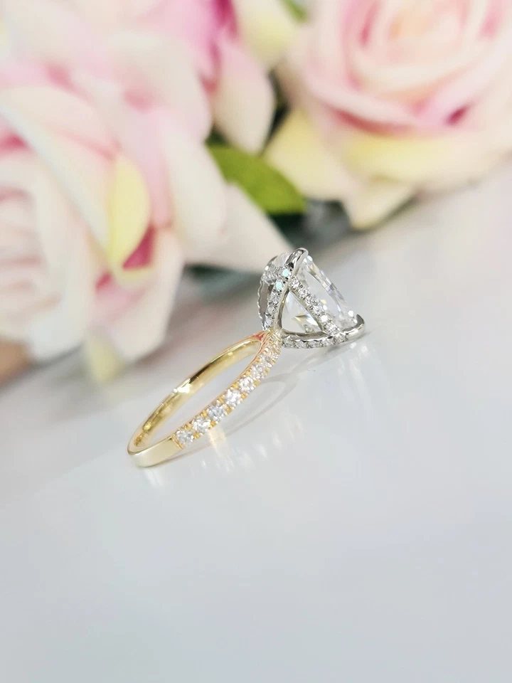 4Ct Cushion-Cut VS1 Lab Grown Diamond   Hidden Halo Wedding Ring 14K Yellow Gold - Image 3 of 4