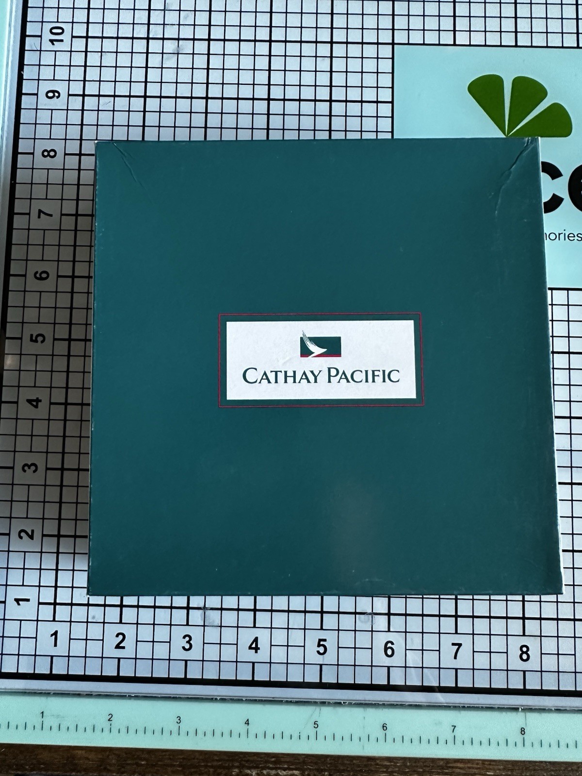 Cathay Pacific BOEING 777-300 Swire Group Airlines 1:500 Scale Toy Wings