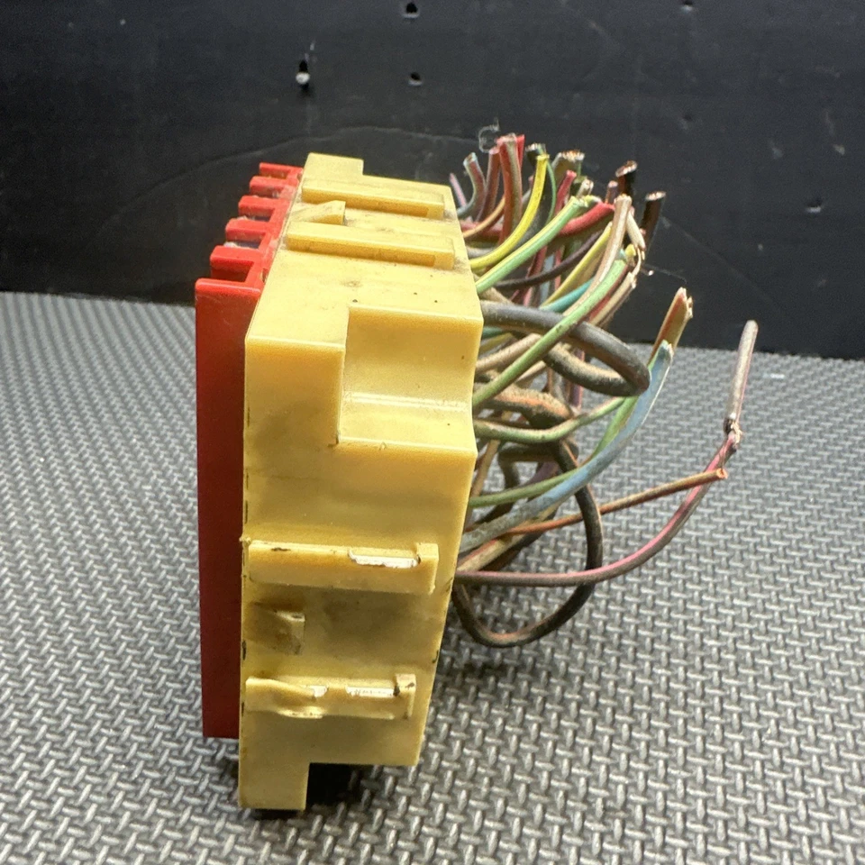 Ford E150 2003 furgoneta bajo tablero caja de conexiones de fusibles 4,2 L gas OEM Foto 4 de 4