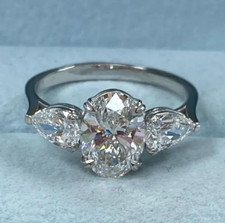 Anello di fidanzamento oro bianco 14 kt certificato IGI diamante coltivato in laboratorio taglio ovale 3,00 CT