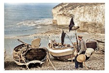 ptc8272 - Yorks' - Fisherman & Boats North Landing Flamborough c'61 - print 6x4