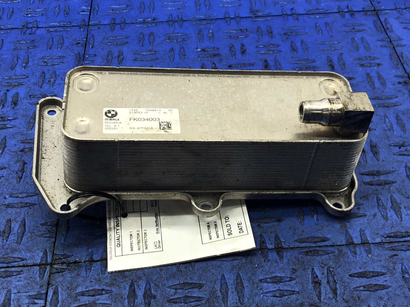 2017-2019 BMW 750I 4.4L ENGINE OIL COOLER OEM 11427648914 | eBay 