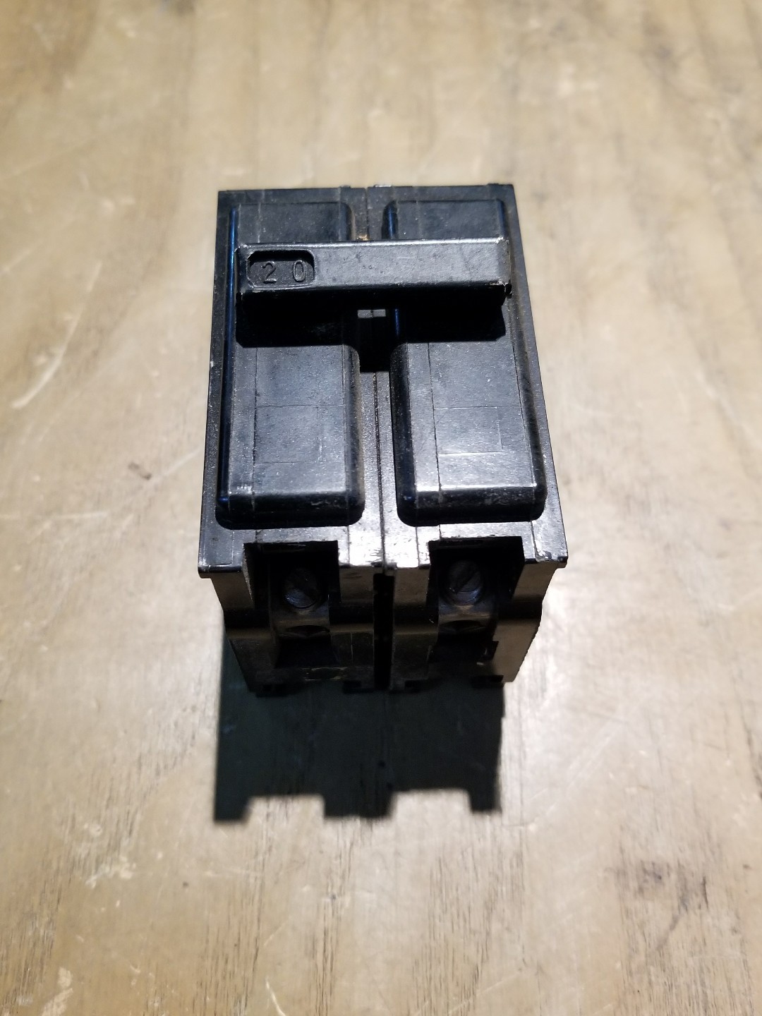 ITE EQP Circuit Breaker 20A 240V 2 Pole 1J1967Y7 eBay