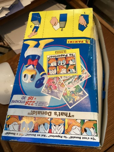 PANINI ""THAT'S DONALD"" AUFKLEBER UND 3D-FIGUREN KOMPLETT OFFENE BOX MIT 25ER-PACKUNGEN - Bild 10 von 11