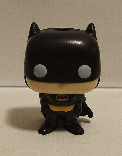 EINZELFIGUR + BPZ Ihrer Wahl aus  Funko - DC Super Heroes / Kinder Joy