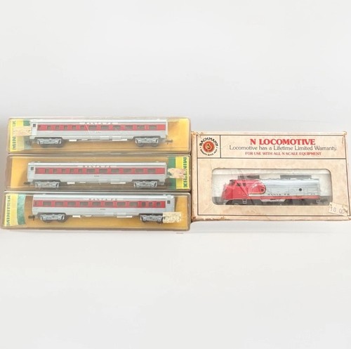 Bachmann 4646 Santa Fe F9 diésel años 70 sin usar + 3 vagones de pasajeros Minitrix escala N | Condition: New