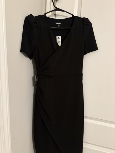 Express Black Solid V-Neck Pleated Sheath Midi Dress Puff Short Sleeve M