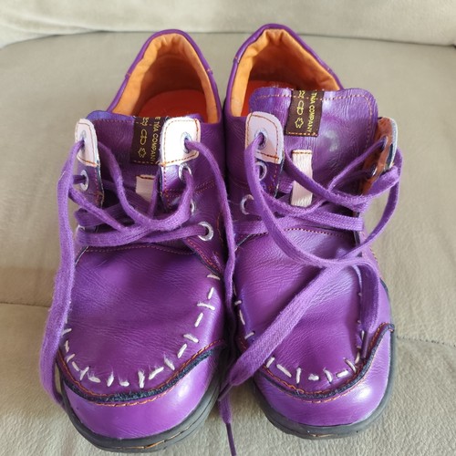 TMA Shoes Women's Size 11 Stumble Stuff Groovy Glides Washed Leather Purple