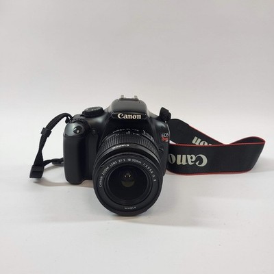 Canon EOS Rebel T3 12.2MP Digital SLR DSLR Camera