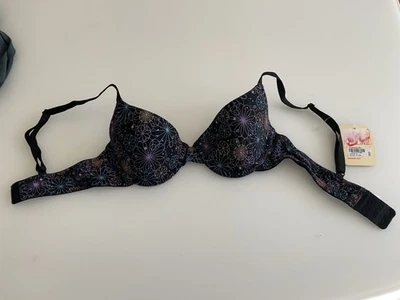 Women's Bra 32A NEW LOOK Padded Underwired Bra Black Lace Trim - Image 1 of 4