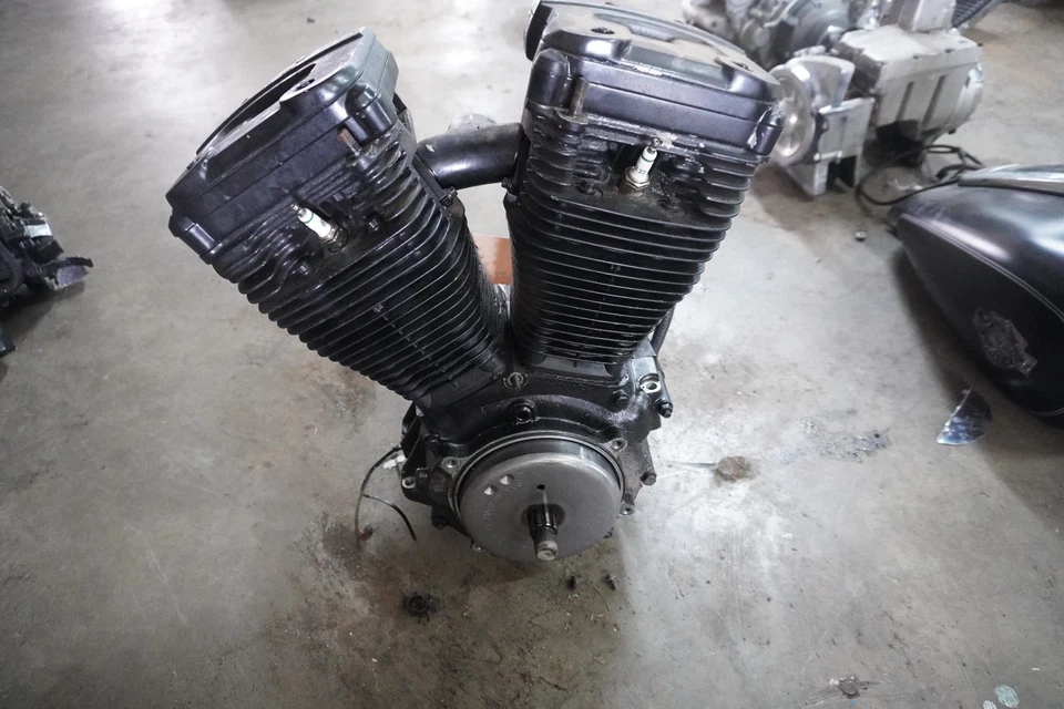 85 HARLEY DAVIDSON TOUR GLIDE EVO 1340CC   ENGINE MOTOR 41114 MILES M-22 Foto 3 de 4