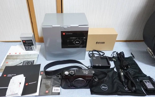 Leica M10-R Black Paint 14352