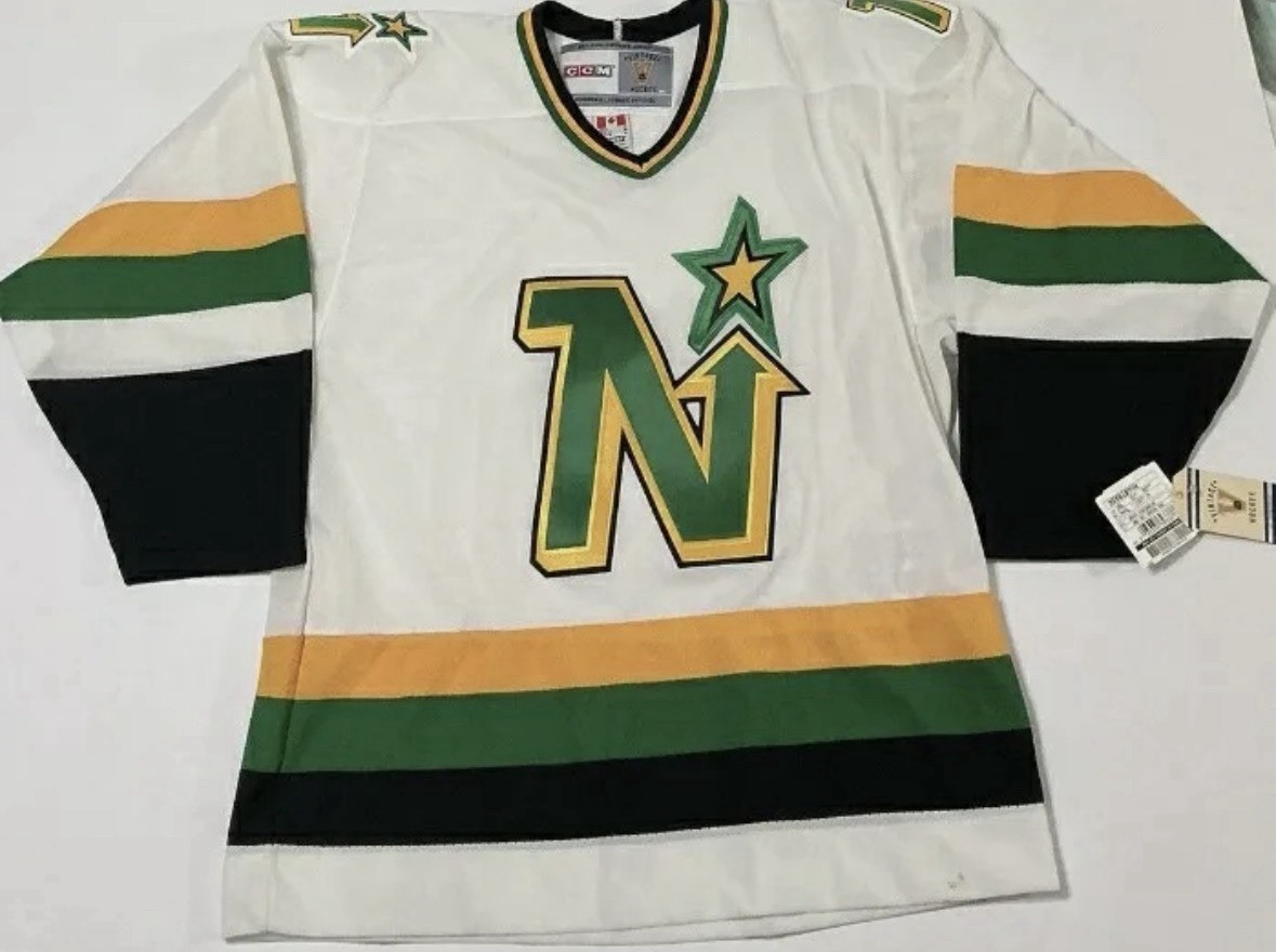 CCM ミネソタ・ノーススターズ　ヴィンテージ　ホッケーシャツ　USA製 Jersey CCM Vintage Hockey Minnesota North Stars VINTAGE RARE