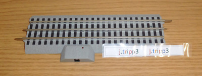 LIONEL 6-81313 FASTRACK PLUG-N-PLAY ACCESSORY 10'' STRAIGHT TRACK O GAUGE TRAIN