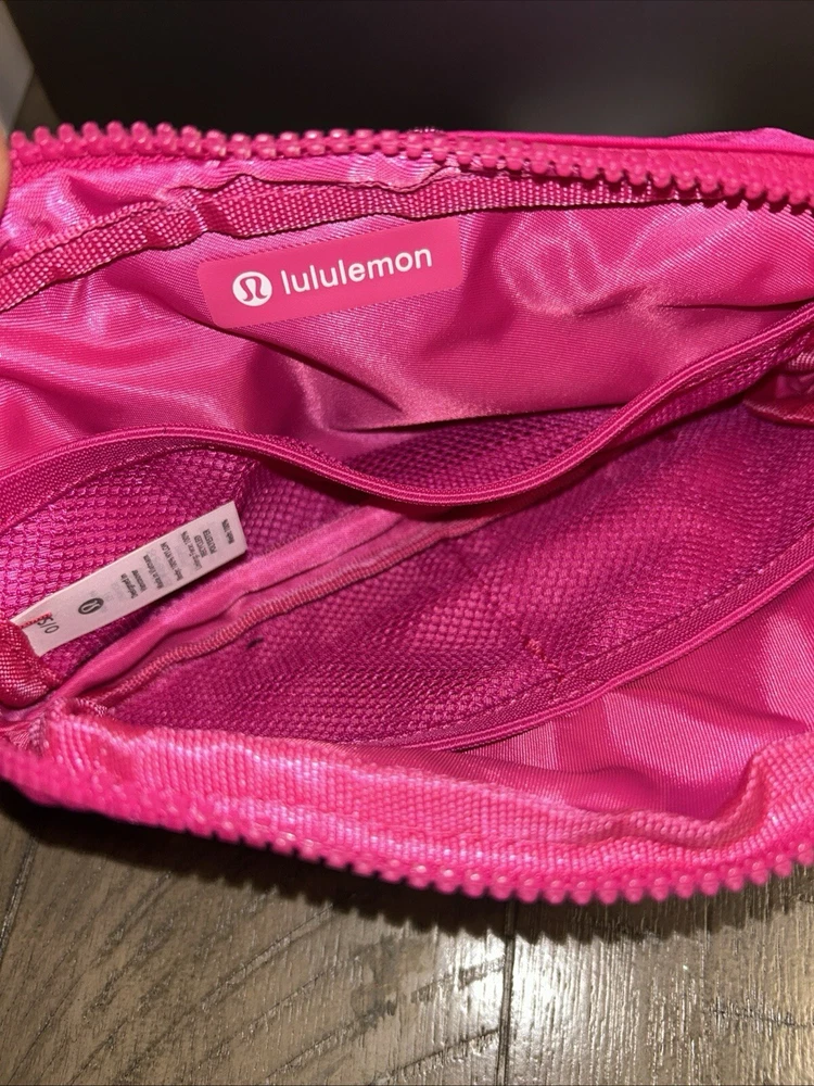 Lululemon Belt Bag 1L Wordmark - Hot Pink -Special Edition