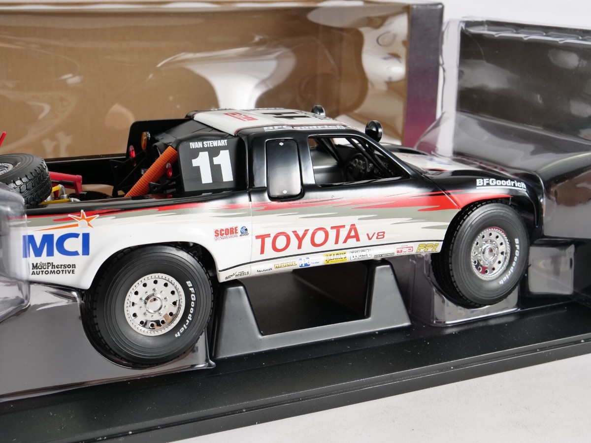 AUTOart トヨタ TOYOTA TROPHY-TRUCK 1:18 Car Art 1/18 Toyota Trophy Truck #11 | eBay