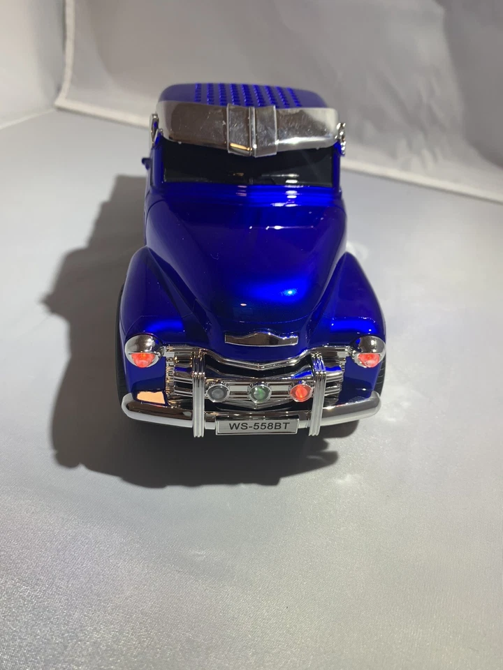 Blue Loud Bluetooth Truck Speaker With FM Radio/Aux Inputs/USB Port/LED Lights. - Image 4 of 4