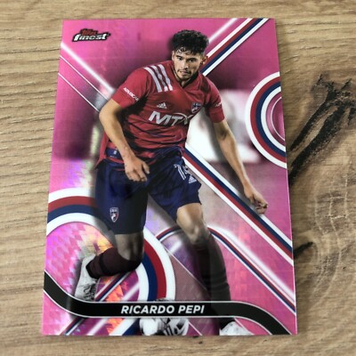RICARDO PEPI 2022 TOPPS FINEST SOCCER PINK PRISM REFRACTOR #026/125