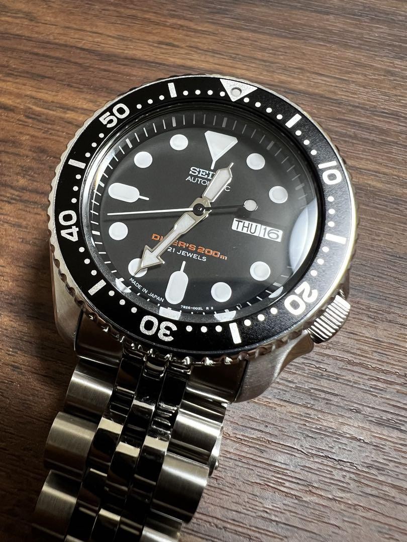Seiko SKX007J Diver Watch Black Dial 21 Jewels Solid Bracelet