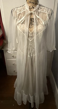 Gilead VTG Nylon Nightgown and Robe Below Knee Lace Ruffle White Medium Bridal