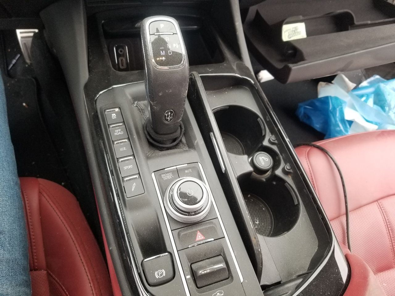 22 2022 MASERATI LEVANTE OEM DRIVER LEFT REAR DOOR BLACK 