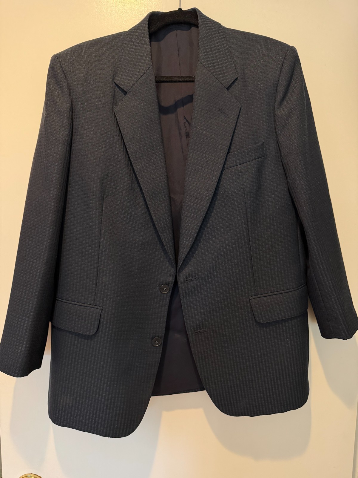 SUIT - image 1