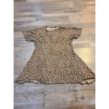 Unknown brand size 10 women's leopard print top