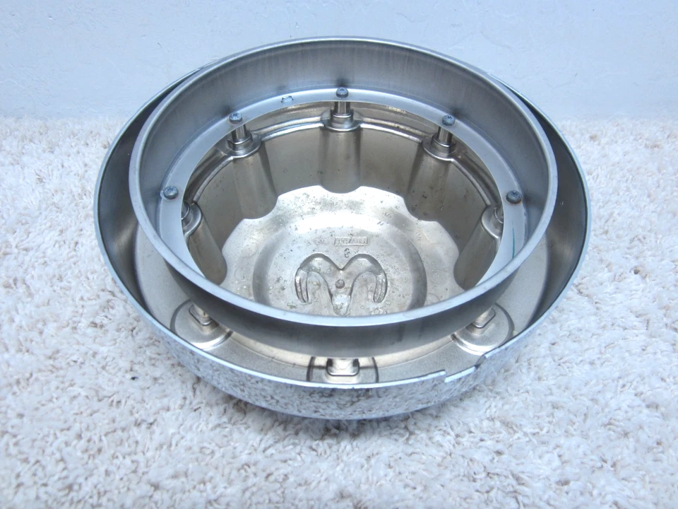 1994 - 2002 DODGE RAM 3500 OEM REAR WHEEL CHROME CENTER CAP 52038271 #2I-1 - Image 2 of 2