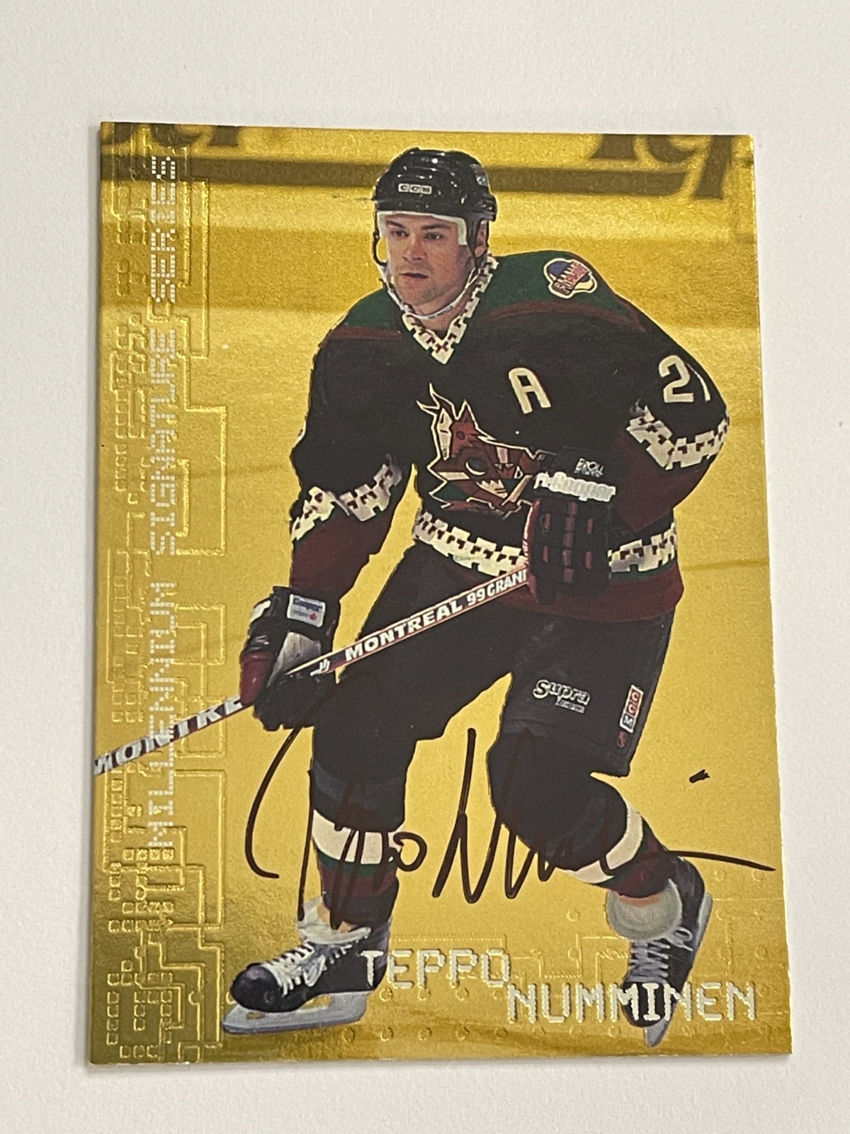 1999-00 BAP Millennium Signature Series Coyotes Teppo Numminen Gold Auto #189