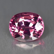 1.17Ct Oval_ Vibrant Pink Unheated Malaya Garnet _ Tanzania