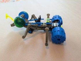 LEGO 6837 Insectoids Cosmic Creeper COMPLETE with manual no box