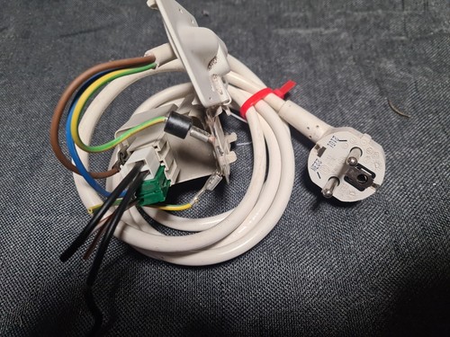 Ersatzteil Waschmaschine 1800 U/min Miele W487 - Netzstecker mit Entstörfilter