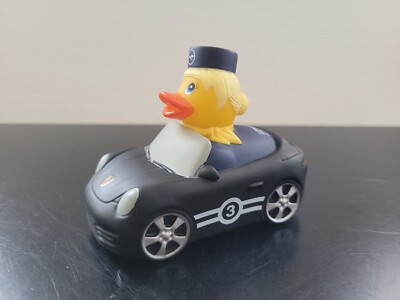 Lufthansa First Class Ente , Series 3, Schwarzer Porsche  Stewardess NEU