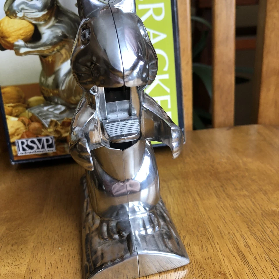 RSVP Squirrel Nutcracker Cast Aluminum - Image 3 of 4