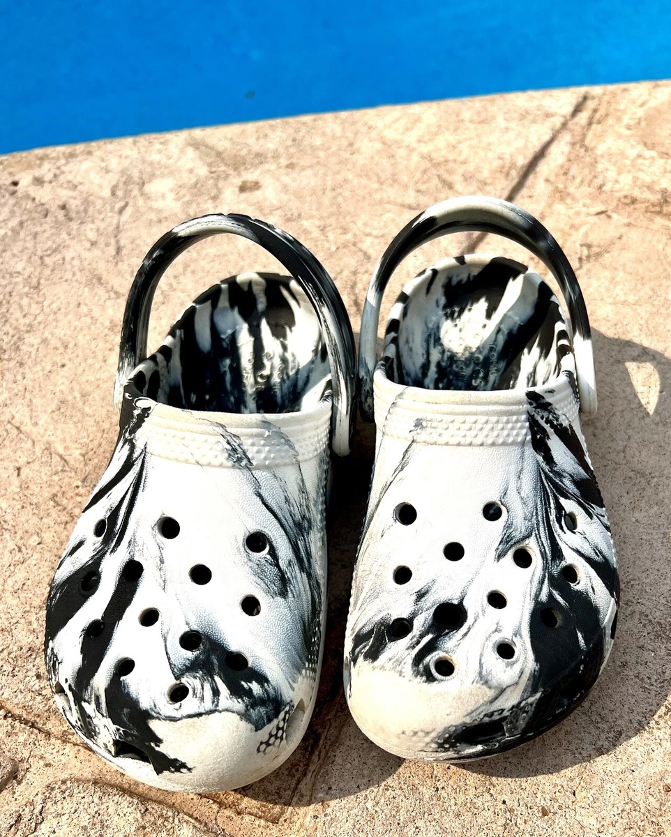 Crocs Classic Marbled Black White Clogs Kids Girls Boys Size C 10