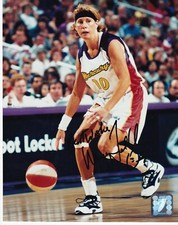 NANCY LIEBERMAN  PHOENIX MERCURY   ACTION SIGNED 8x10