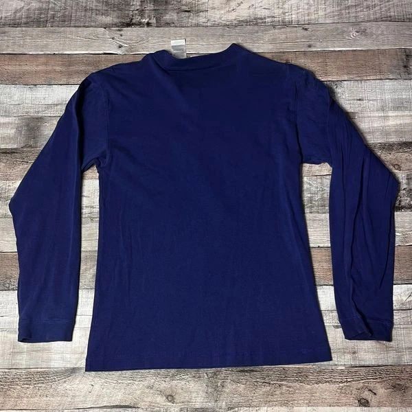 Camisa Fantasia Mickey Adulto Pequeña Azul Disney Store Henley Escoba Bordada Foto 2 de 4