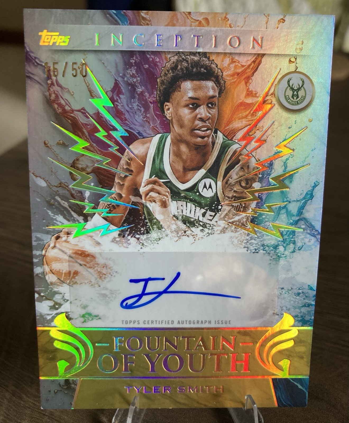 2025-26 Topps Inception Tyler Smith Fountain Of Youth Auto Gold /50 Bucks