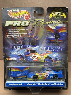 Hot Wheels Pro Racing NASCAR BellSouth Chevy Monte Carlo Race Car and Toolbox