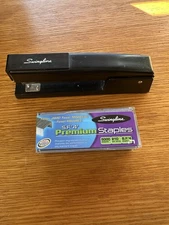 Vintage Swingline 747 Stapler Black Metal Includes Staples Solid Works Great!