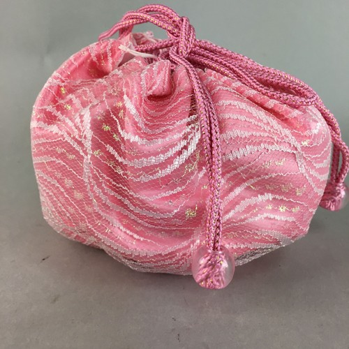 Japanese Cloth Drawstring Bag Vtg Fabric Kimono Pouch Pink Satin Lace KB16 - Picture 5 of 7