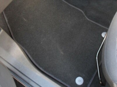 Driver's Side Car Mat – Tailored Fit For Skoda Superb 2015-2024 – Budget Quality Black