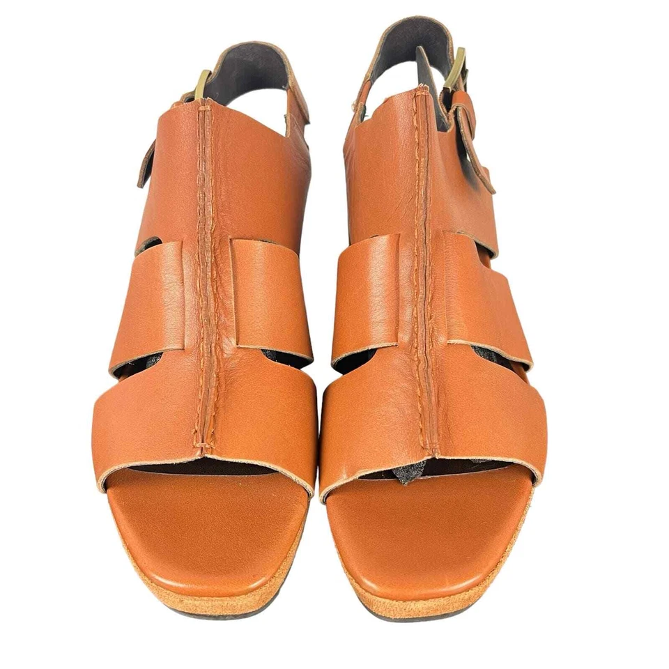 SANDALIA DONALD PLINER GENEVA TACÓN BLOQUE CUERO MARRÓN NUEVA SIN CAJA MUJER TALLA 9.5 Foto 3 de 4