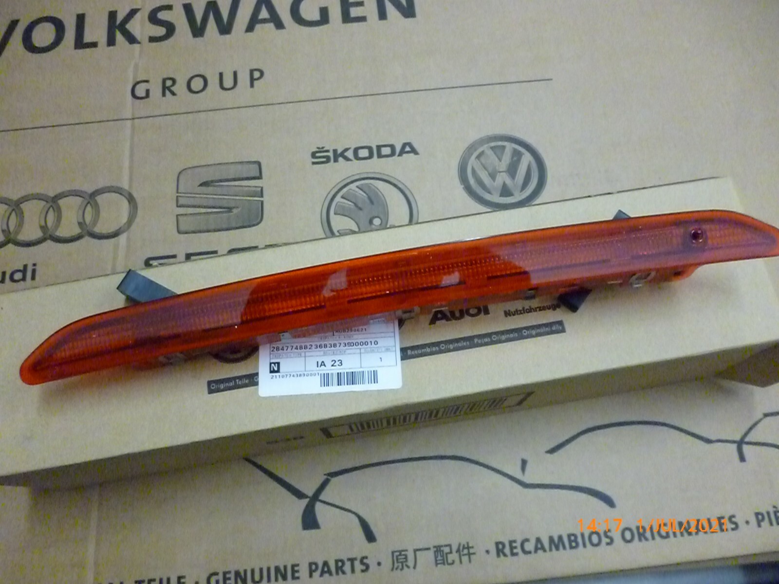 NEW GENUINE SEAT LEON 2013 - 2020 HI - LEVEL BRAKE LIGHT 