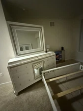 Modern White LED Bedroom Set Queen Bed + Dresser W/ Mirror + Nightstand New