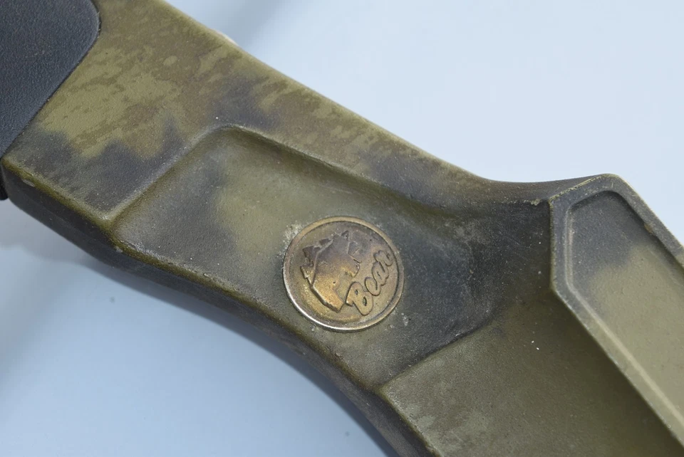 Arco compuesto desnudo negro buen estado verde y negro 35 libras   Foto 2 de 4