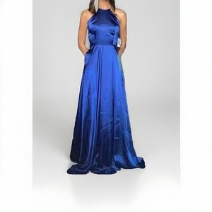 dj jazz cap sleeve beaded neck sheath dress Mac Duggal - Black Cap Sleeve Jersey Column Gown With Beaded Flowers